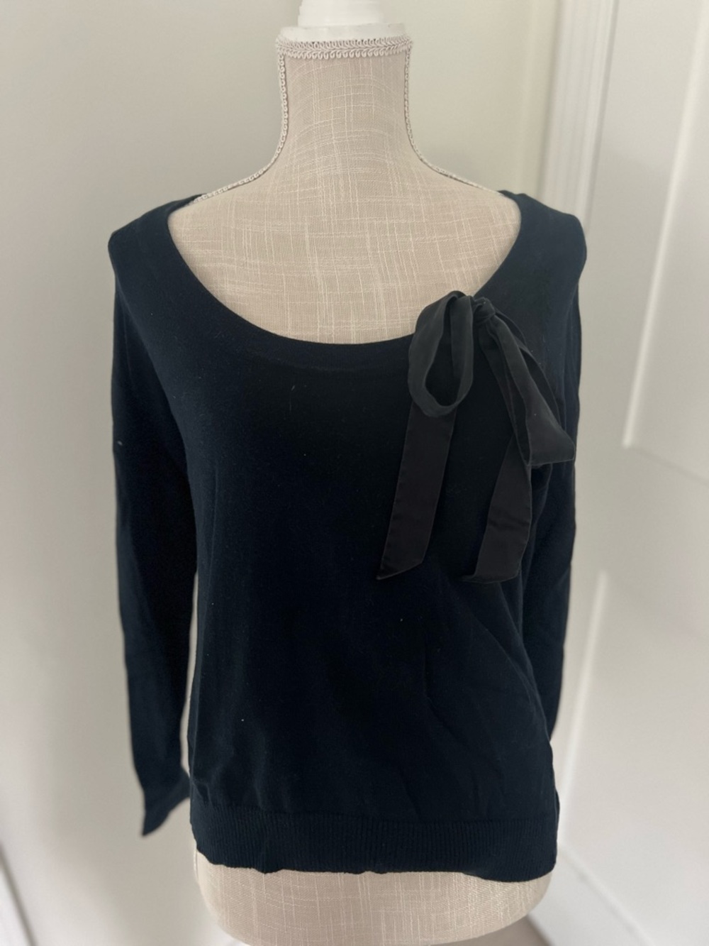 The Limited Black Long Sleeve Scoop Neck Knit Top with Ribbon Bow